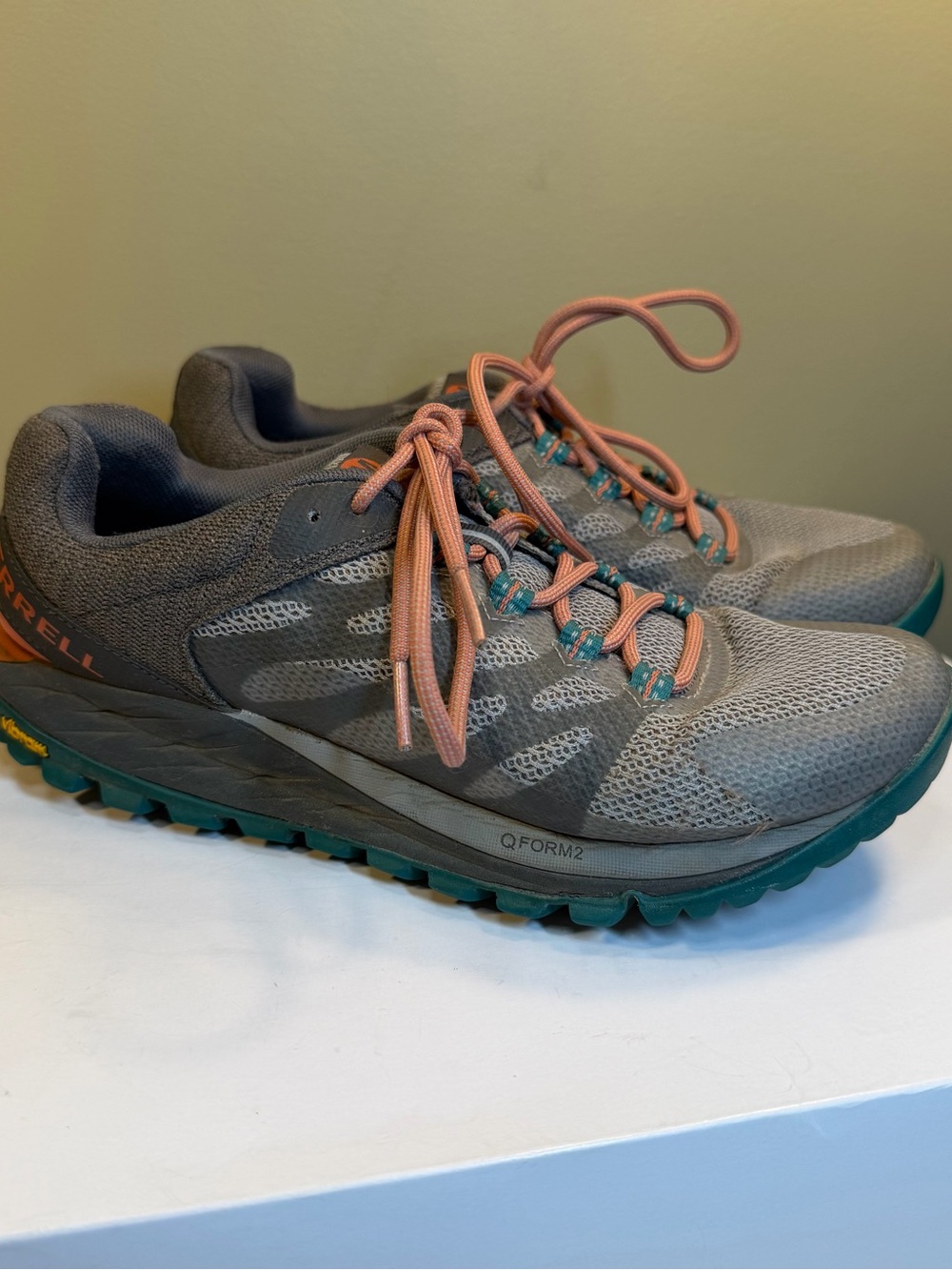 Merrell Women’s Antora 2 Trail Running Shoes Paloma Vibram Size 6.5